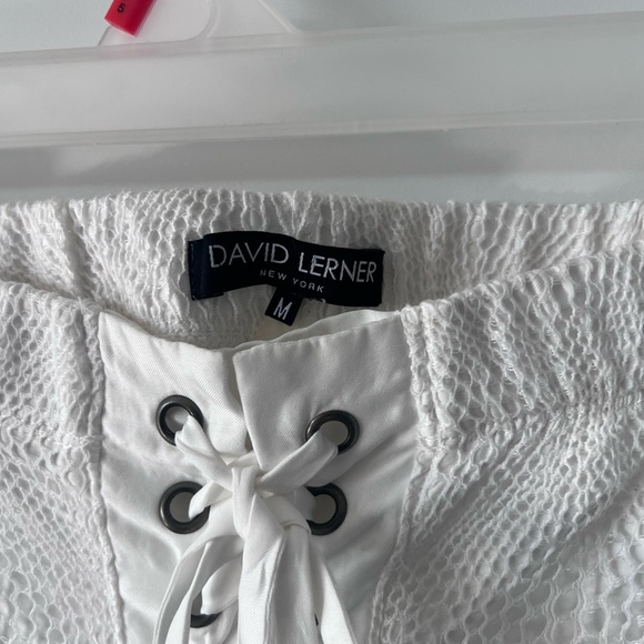 White Lace Mini Shorts - Picture 2 of 3